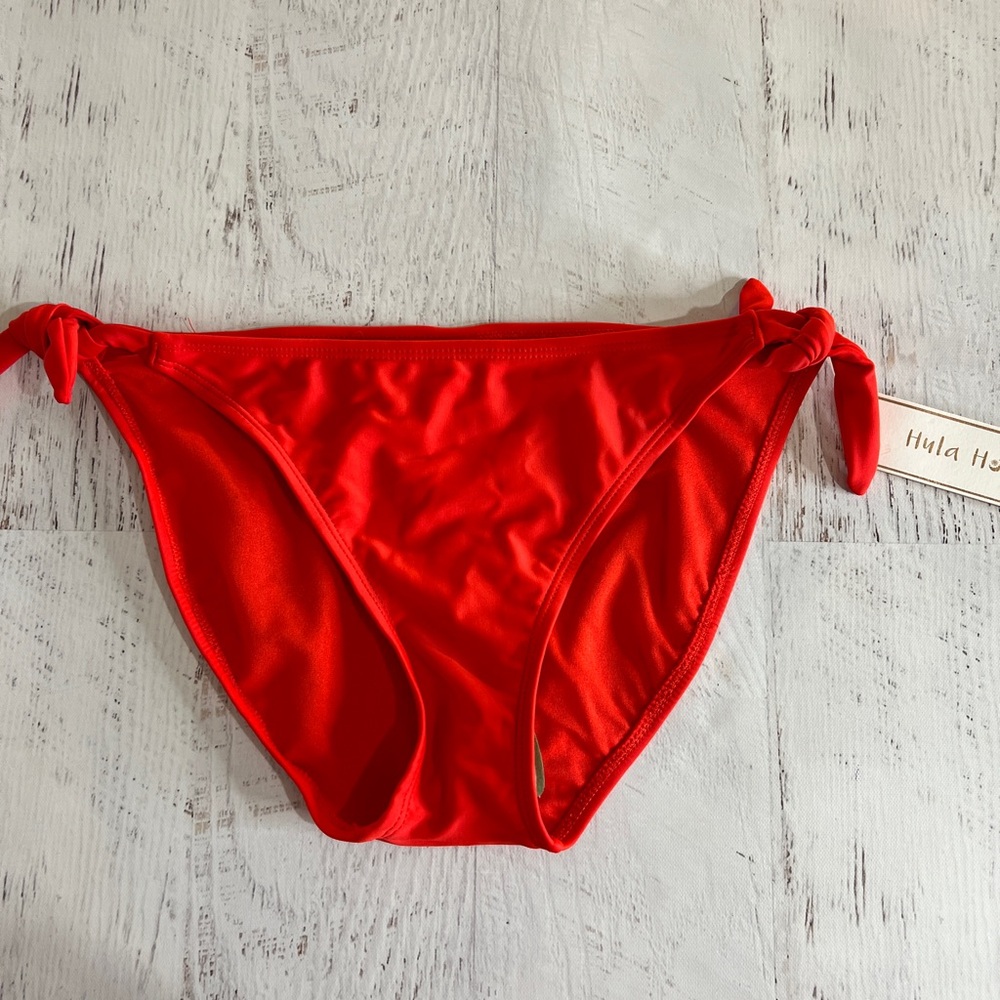 Women’s Hula Honey Red Bikini Bottom, size medium , nwt